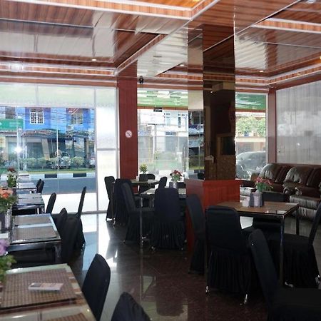 Ren'Z Hotel Bangka Island  Exterior foto