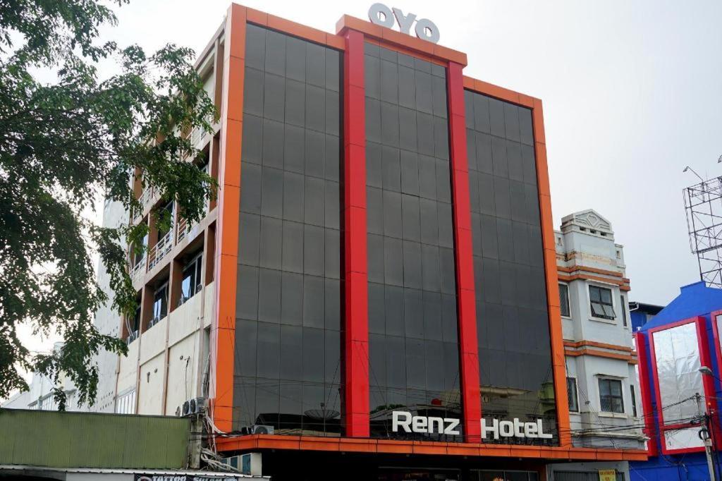 Ren'Z Hotel Bangka Island  Exterior foto