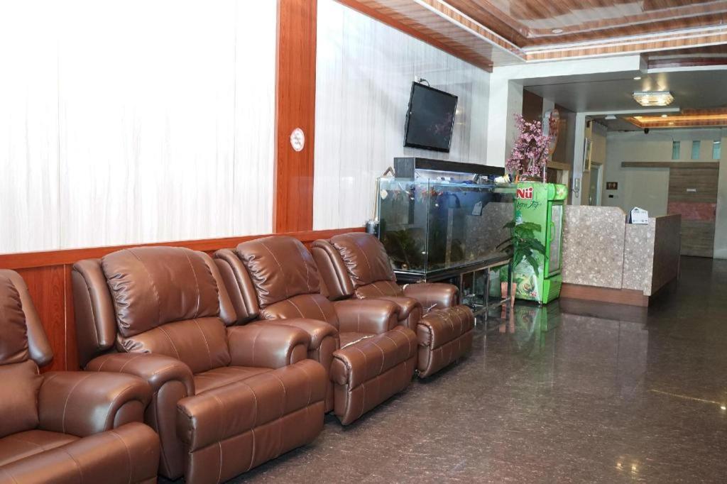 Ren'Z Hotel Bangka Island  Exterior foto