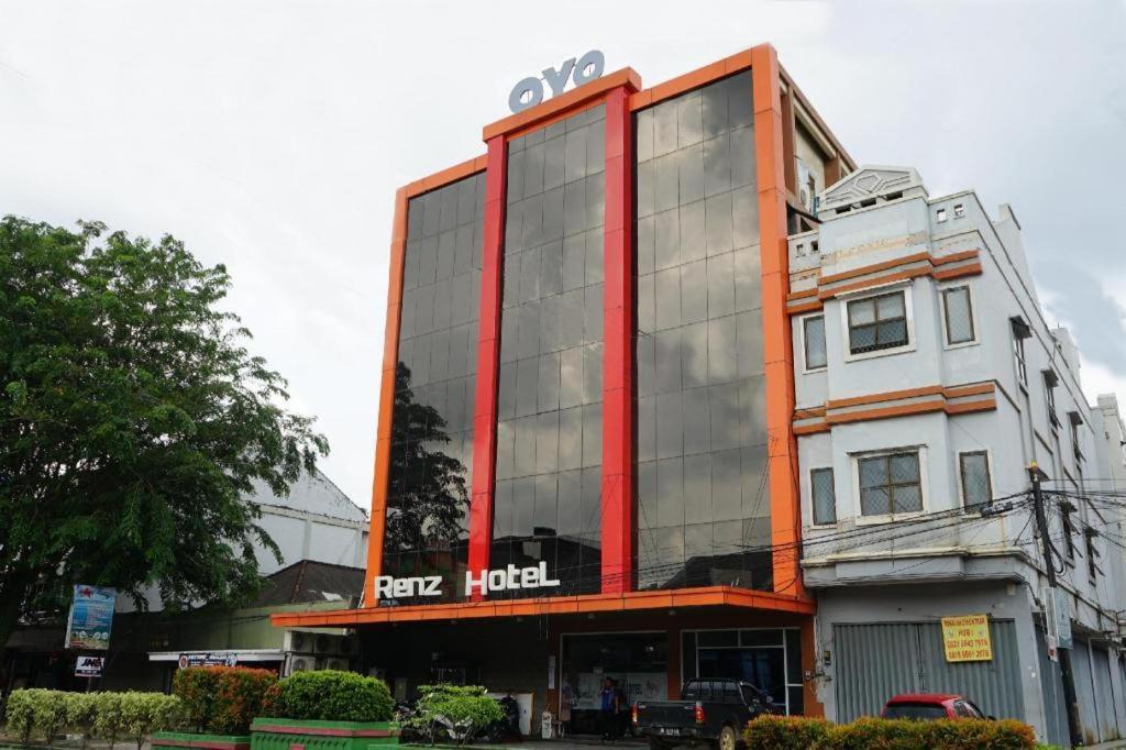 Ren'Z Hotel Bangka Island  Exterior foto